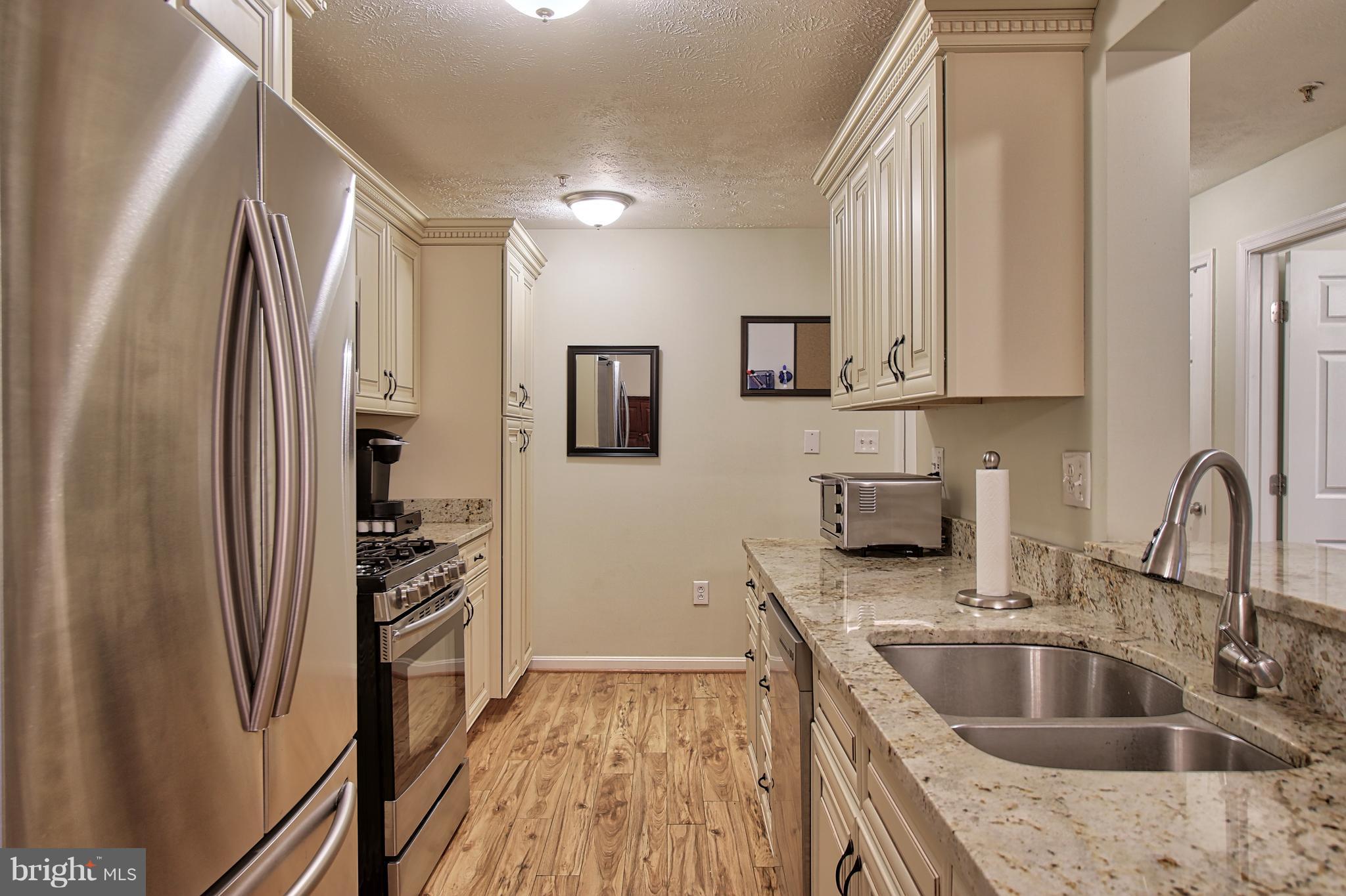 752 Kennington Road, Unit 752 Reisterstown, MD 21136 - Photo 7 of 25 Kitchen