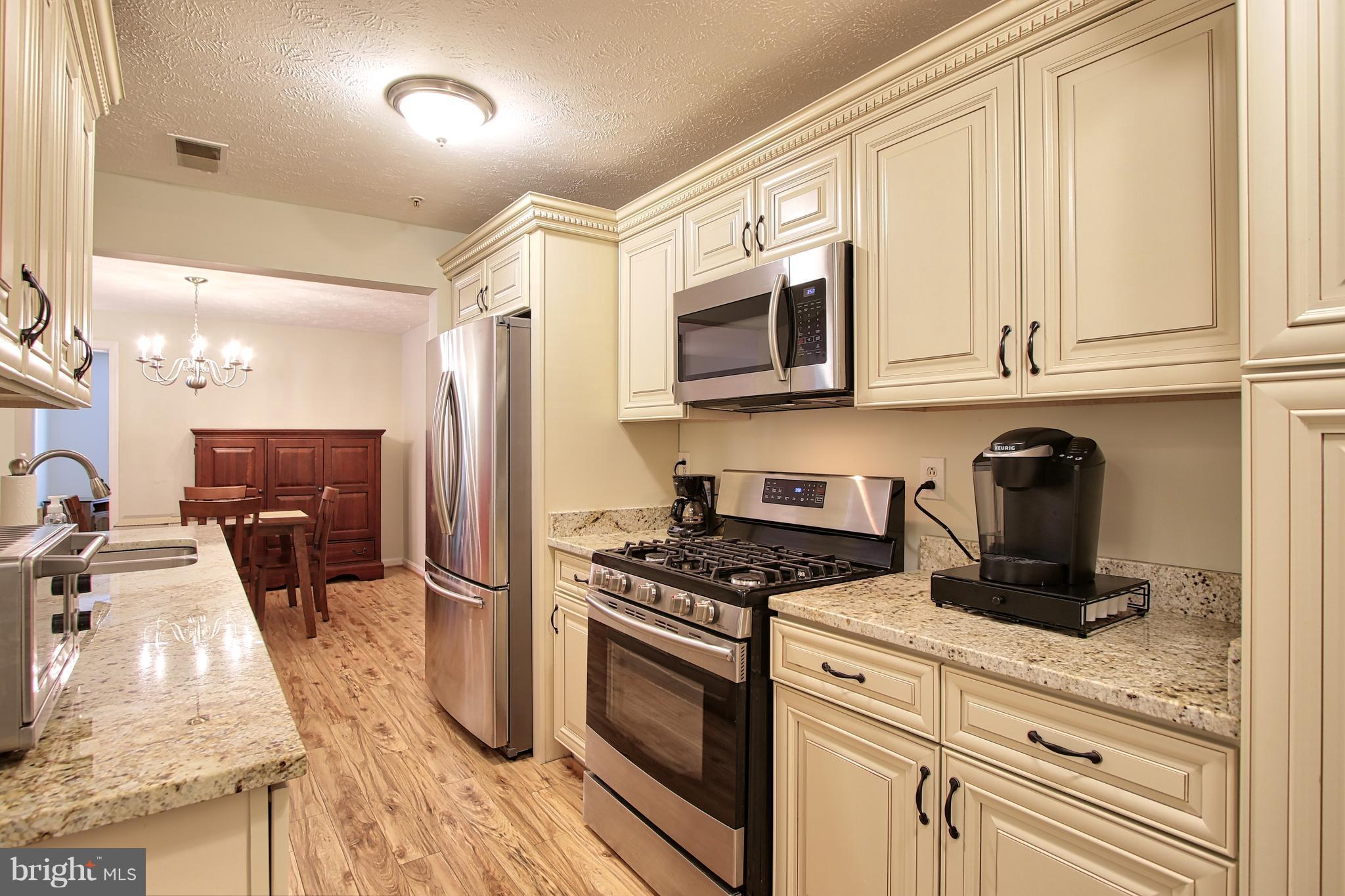 752 Kennington Road, Unit 752 Reisterstown, MD 21136 - Photo 9 of 25 Kitchen