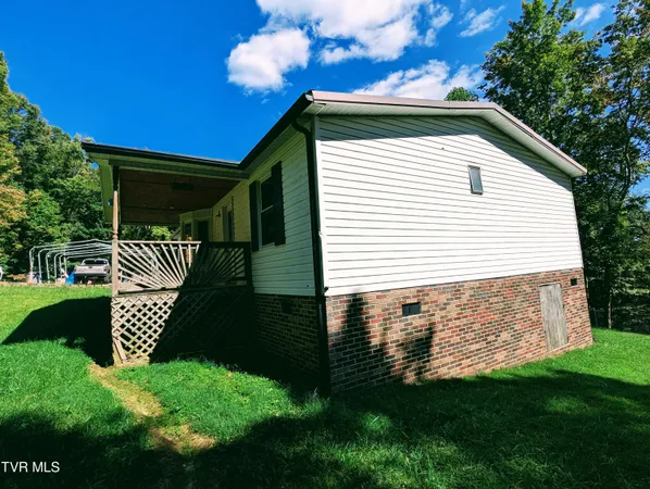 $115,000 | 188 Boggs Hill, Clintwood, VA 24228