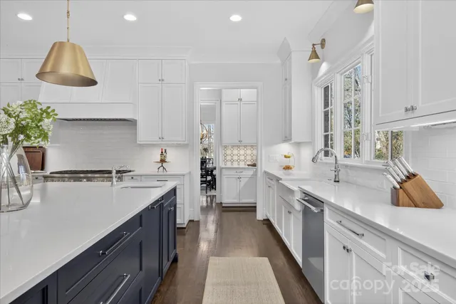 $2,500,000 | 4110 Tangle Drive, Charlotte, NC 28211