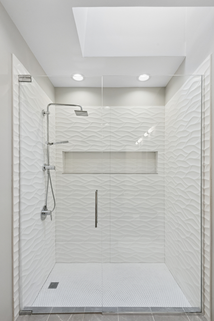 2734 West Potomac Avenue, Unit 2 Chicago, IL 60622 - Photo 15 of 29