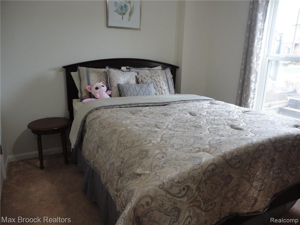326 Glenhurst Boulevard, Unit 27 Rochester, MI 48307 - Photo 24 of 29