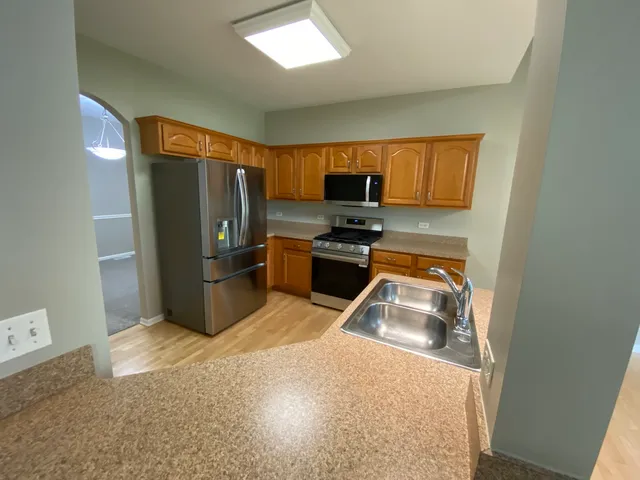 $379,500 | 11900 Winterberry Lane, Plainfield, IL 60585