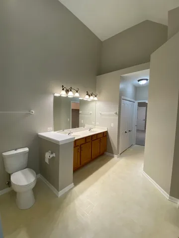 $379,500 | 11900 Winterberry Lane, Plainfield, IL 60585