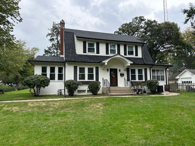 $210,000 | 782 South Greenwood Avenue, Kankakee, IL 60901