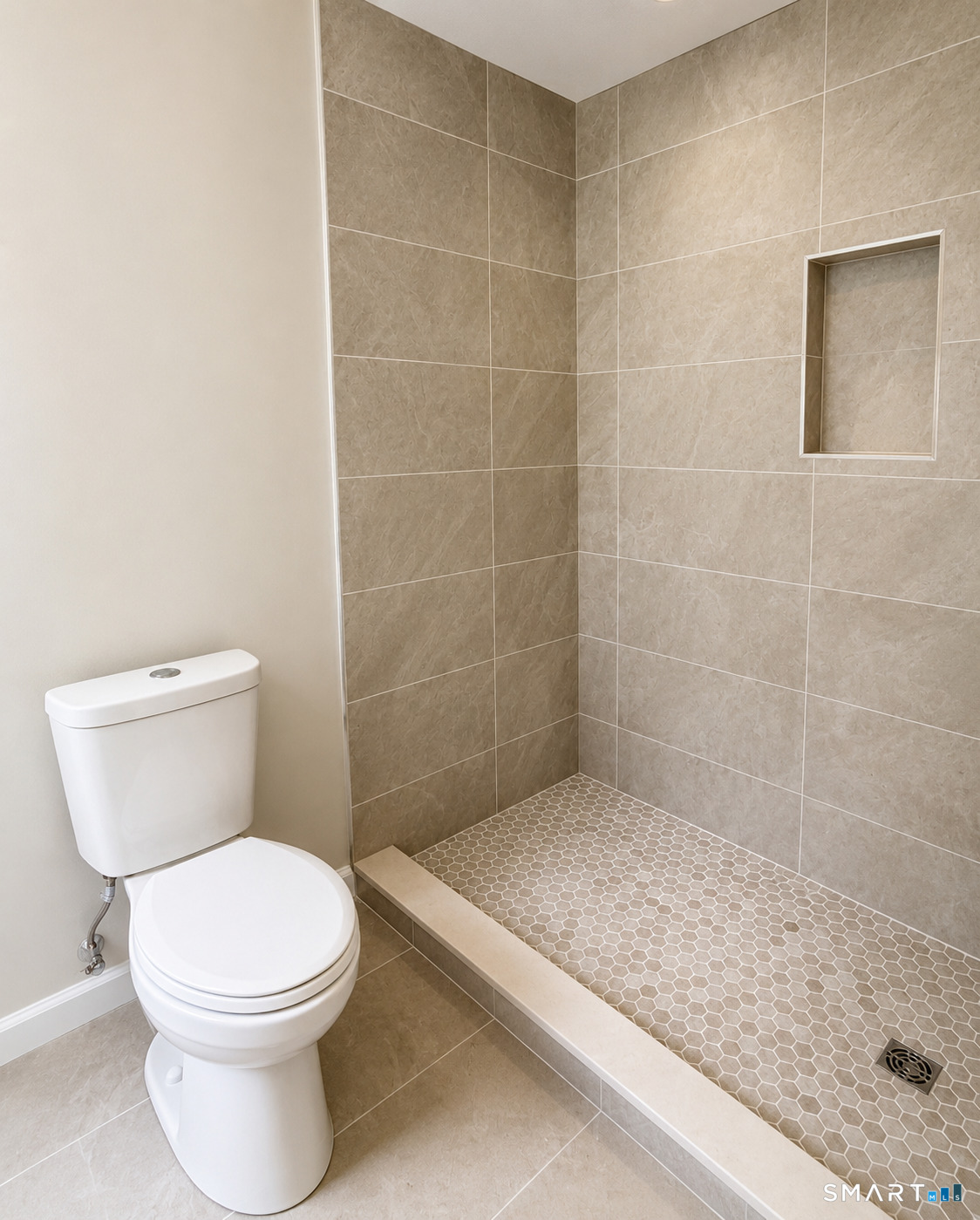 650 Manchester Road Glastonbury, CT 06033 - Photo 19 of 28 Gallery Image 19