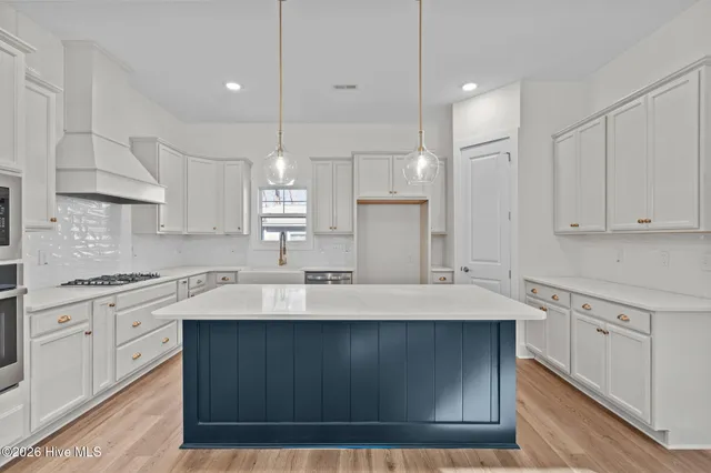 $773,500 | 2655 Us 1 Highway, Vass, NC 28394