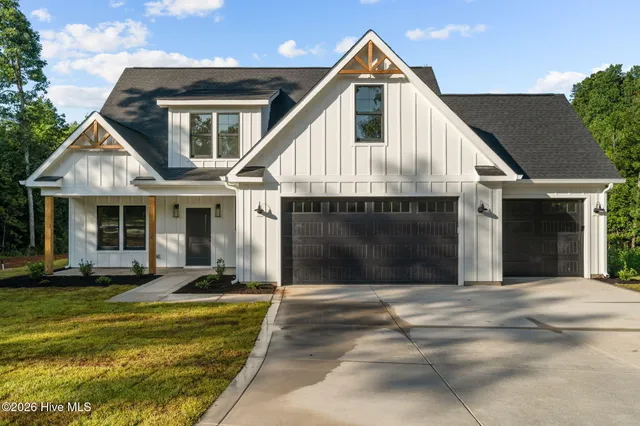 $773,500 | 2655 Us 1 Highway, Vass, NC 28394