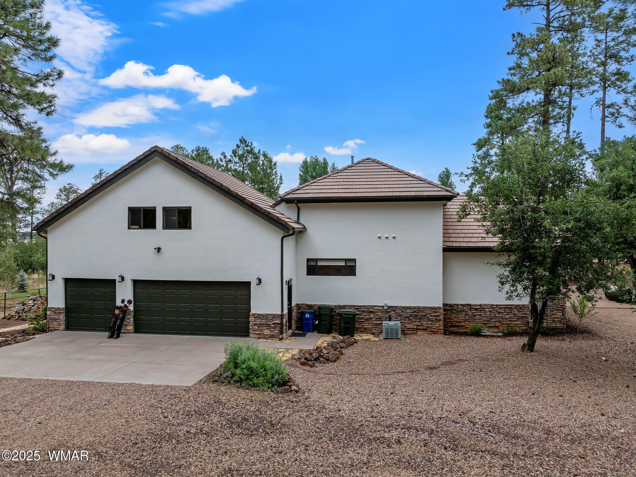 1994 Pine Lake Road Pinetop, AZ 85935 - Photo 46 of 67 Roof is NEW Composition now, photo was previous tile