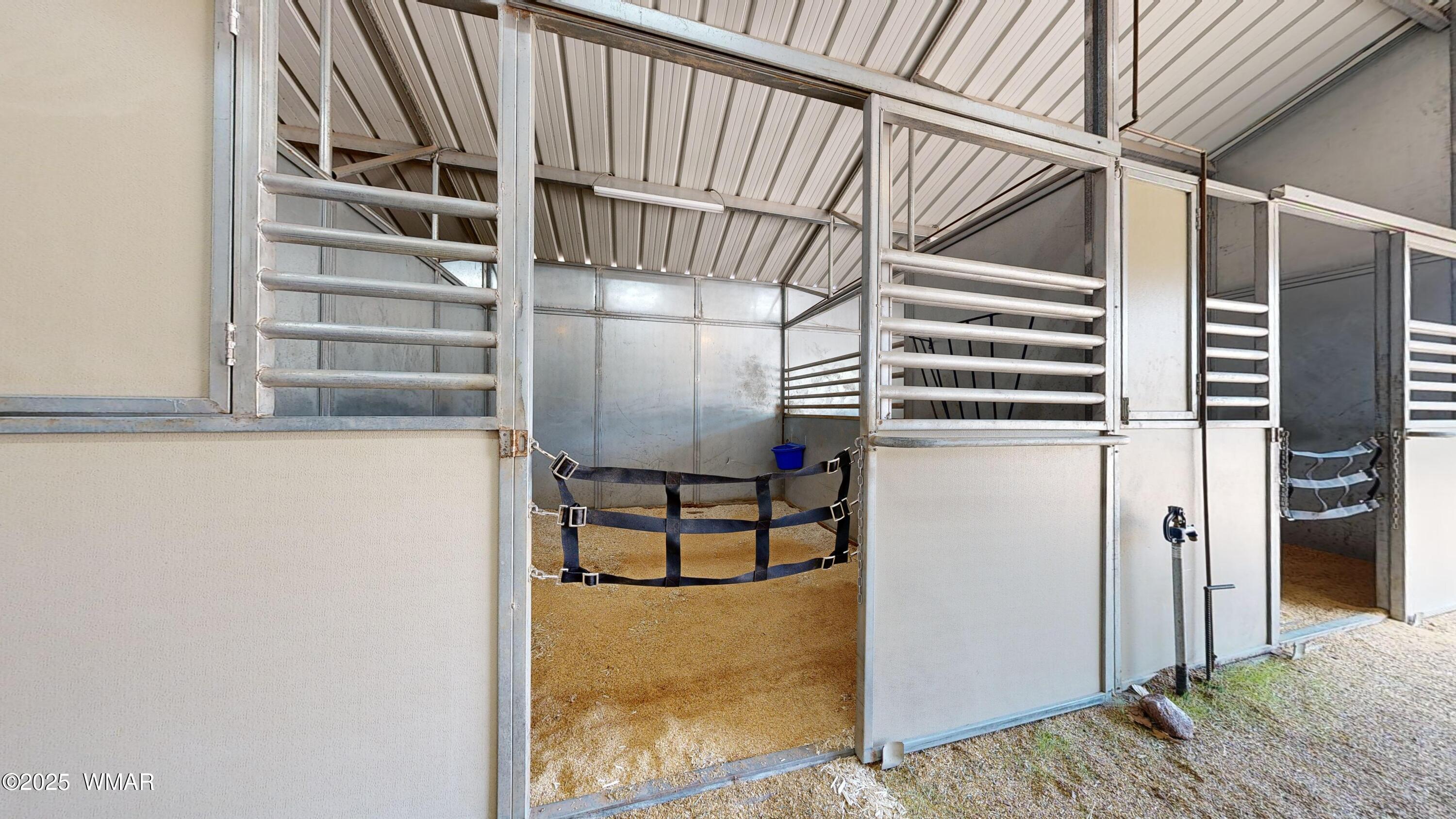 1994 Pine Lake Road Pinetop, AZ 85935 - Photo 53 of 67 Horse stalls