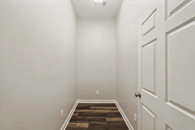 $325,000 | 2046 Courtland Place, Memphis, TN 38104