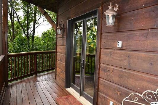 3539 Sugar Maple Loop Road Sevierville, TN 37862 - Photo 3 of 36 224251-2