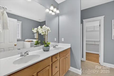 $675,000 | 2902 Thayer Drive, Waxhaw, NC 28173