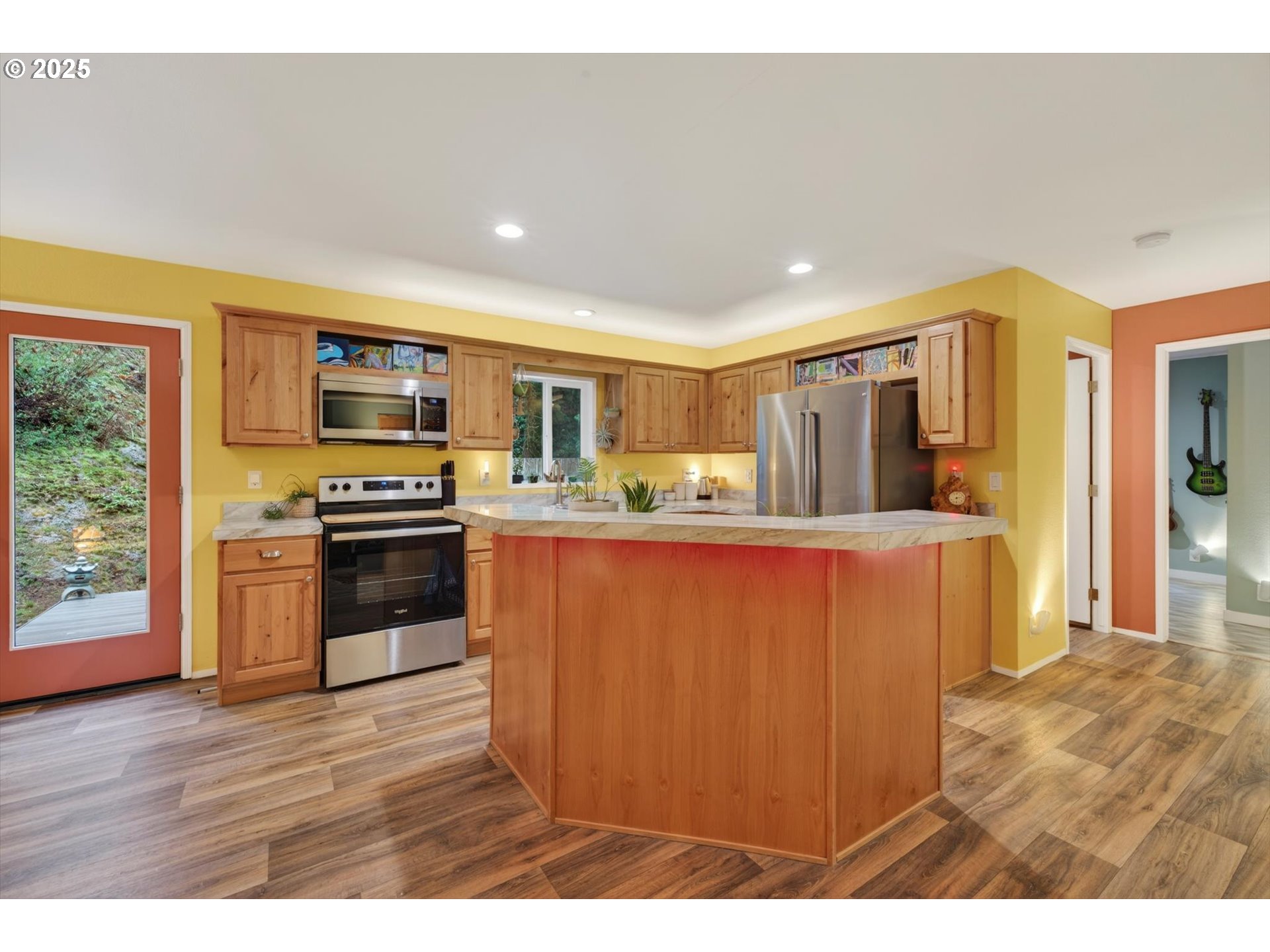 52604 East Sylvan Drive Sandy, OR 97055 - Photo 10 of 39