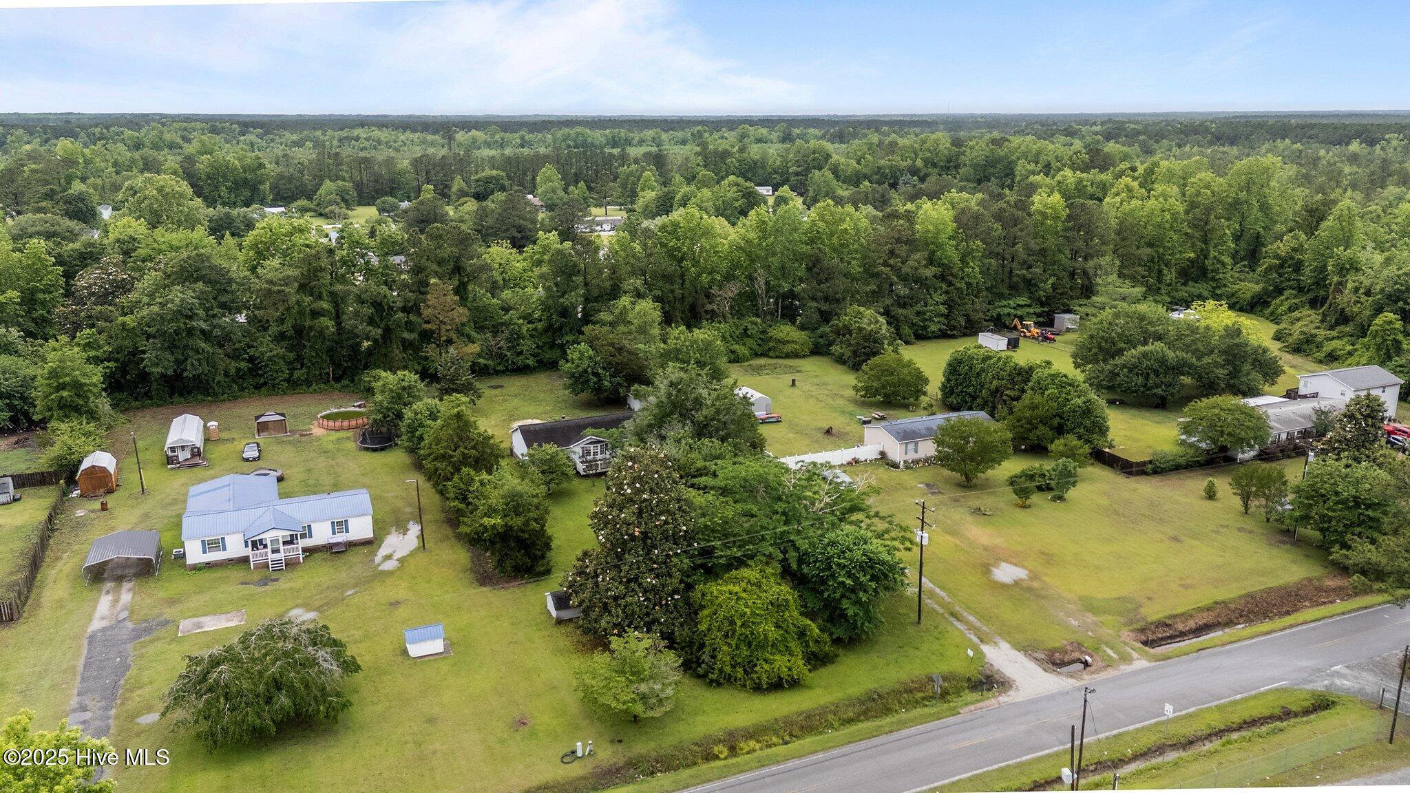 7586 Old River Road Burgaw, NC 28425 - Photo 43 of 48 47-web-or-mls-Photo May 12 2025, 12 34 0