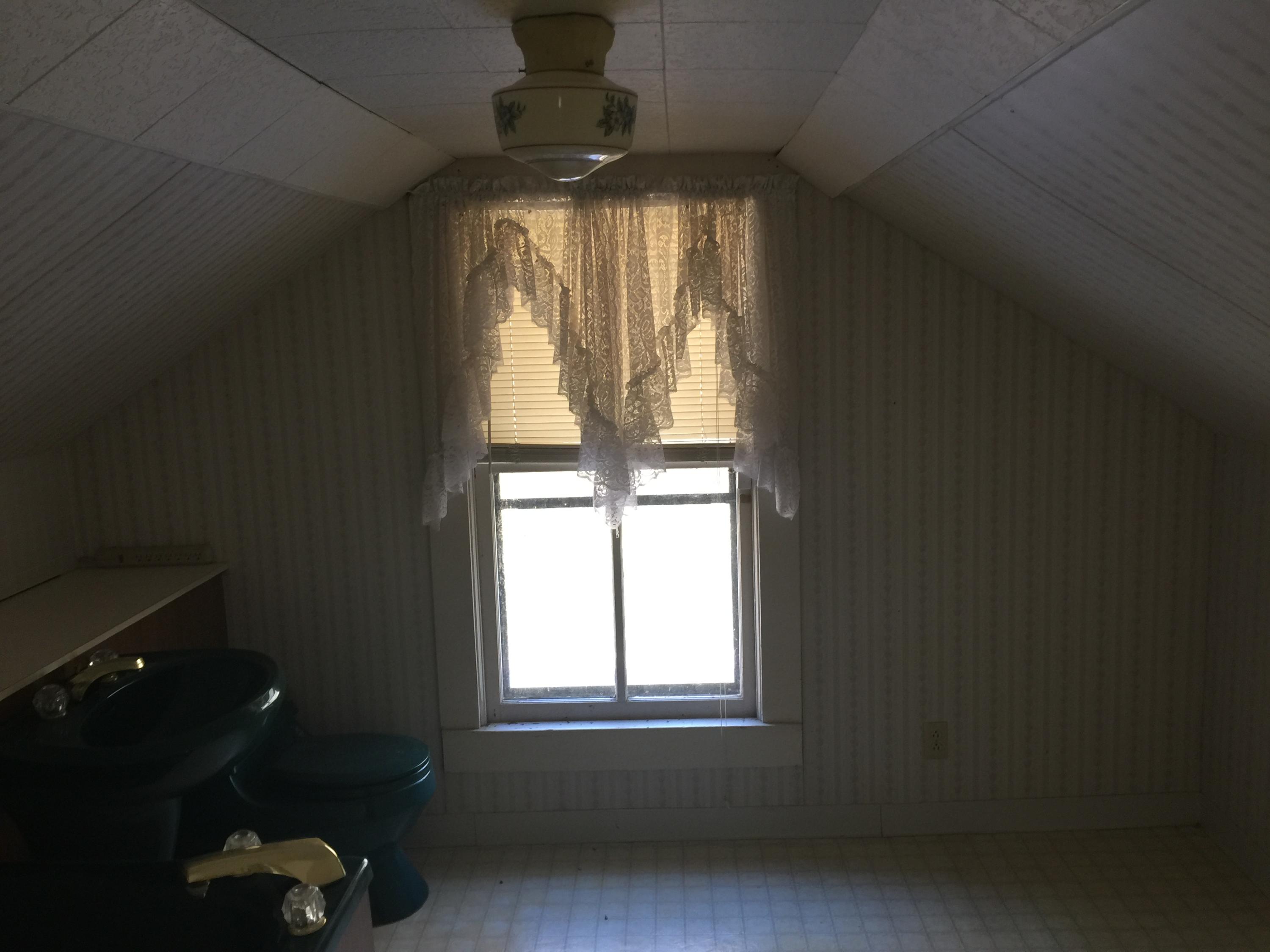 145 Estep Hollow Road Elizabethton, TN 37643 - Photo 32 of 42 145 Estep 29