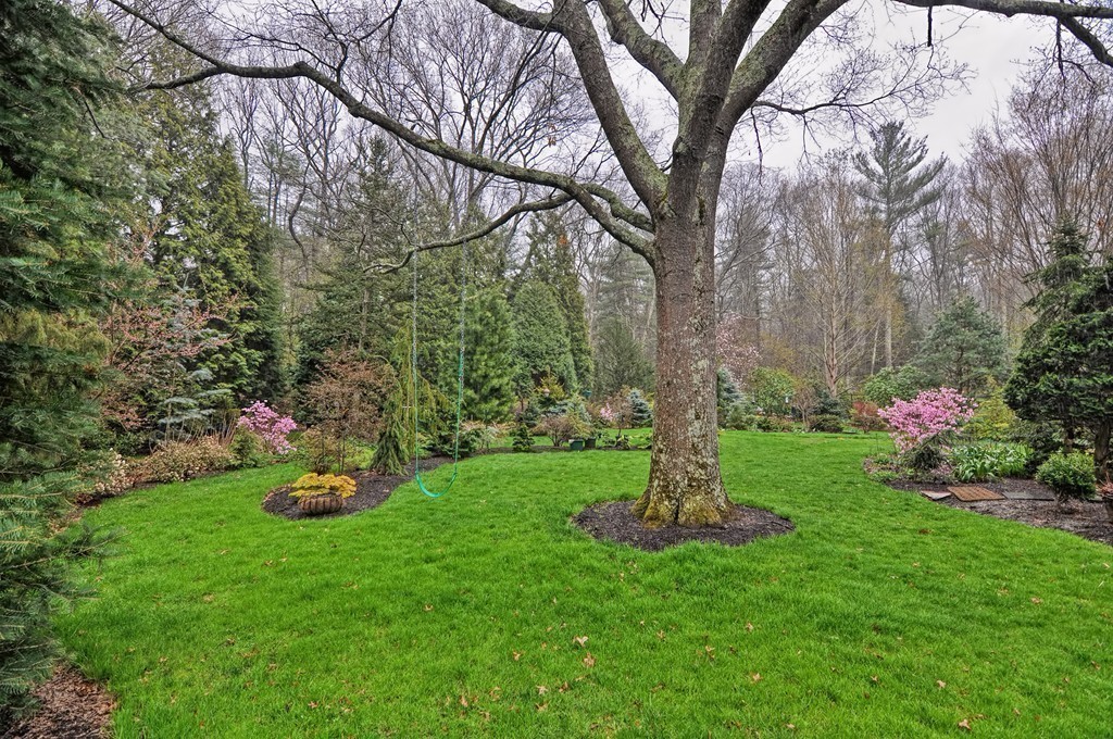 11 Stoney Brook Road Sherborn, MA 01770 - Photo 21 of 28 Gallery Image 21