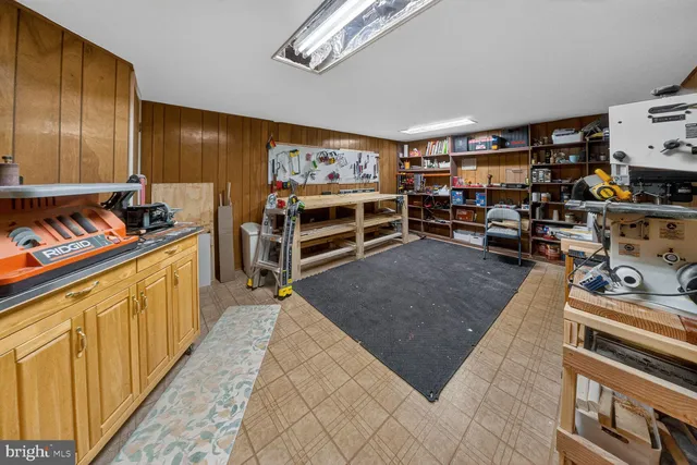 $725,000 | 14205 Parkvale Road, Rockville, MD 20853