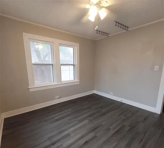 $89,900 | 1130 West Shepherd Street, Denison, TX 75020