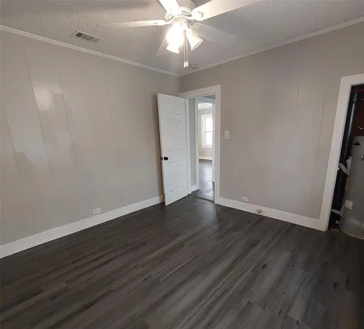 $89,900 | 1130 West Shepherd Street, Denison, TX 75020