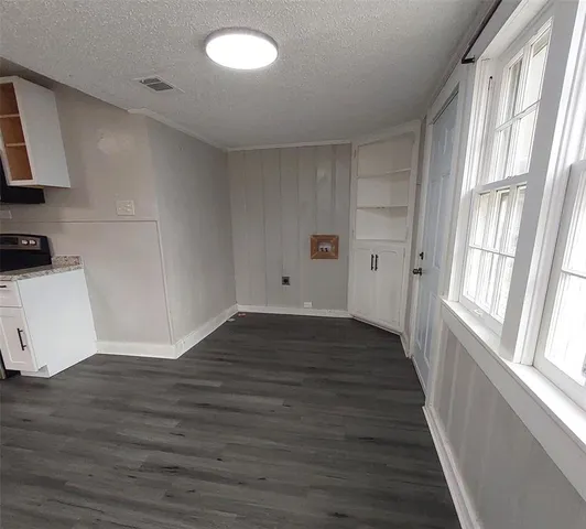 $89,900 | 1130 West Shepherd Street, Denison, TX 75020