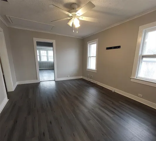 $89,900 | 1130 West Shepherd Street, Denison, TX 75020