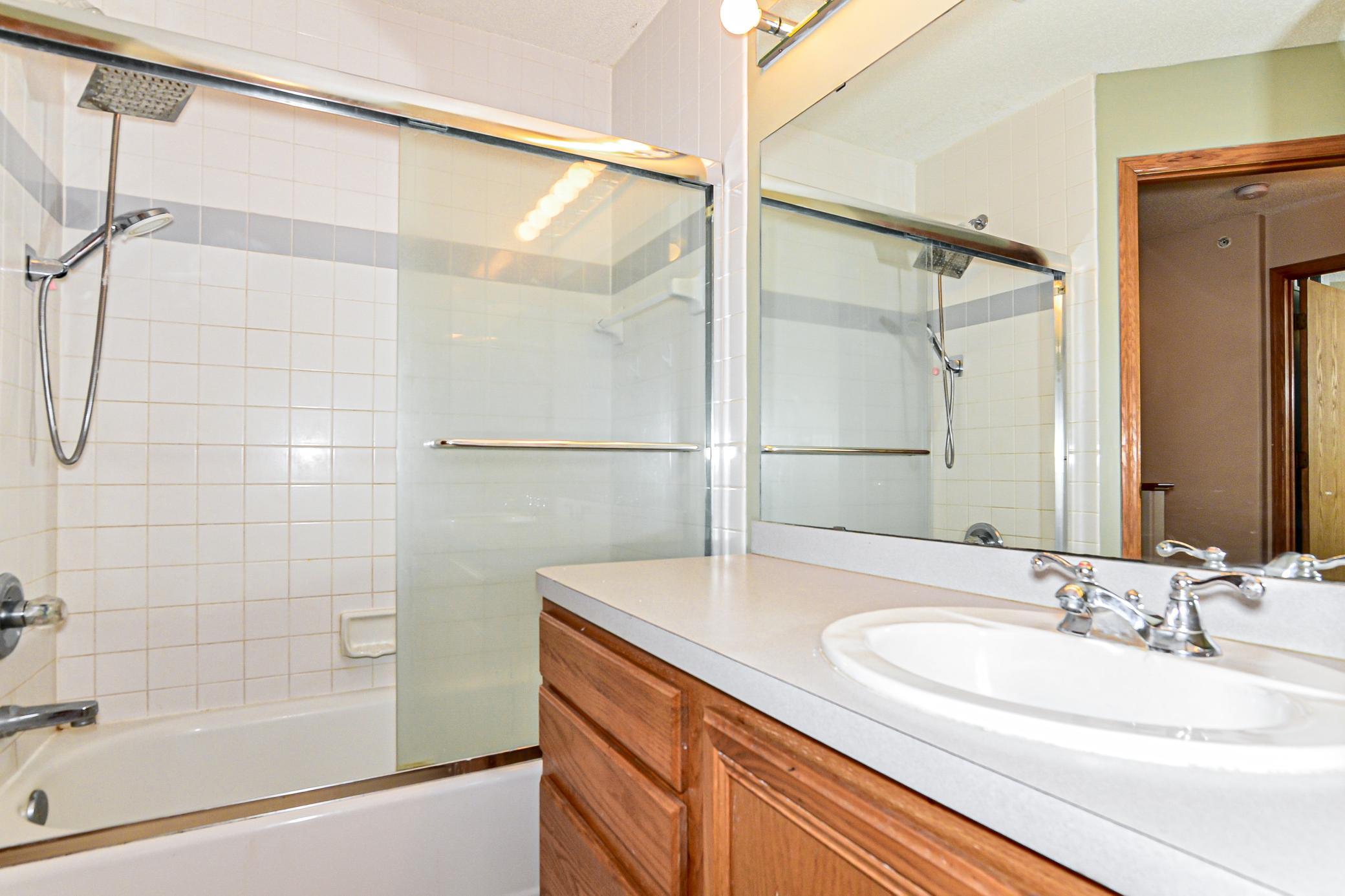 2795 Ranchview Lane North, Unit 12 Plymouth, MN 55447 - Photo 12 of 15