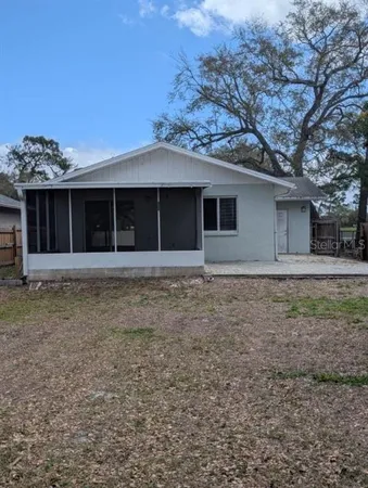 $2,300 | 15962 49th Street North, Clearwater, FL 33762