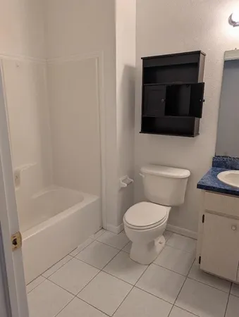 $2,300 | 15962 49th Street North, Clearwater, FL 33762