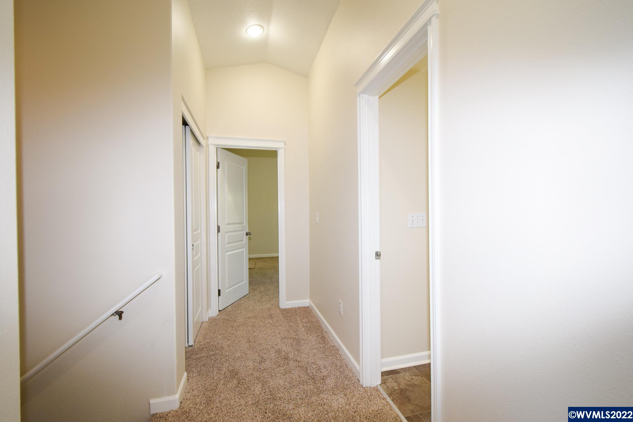 1288 Barnick Road Northeast Keizer, OR 97303 - Photo 13 of 29 Gallery Image 13
