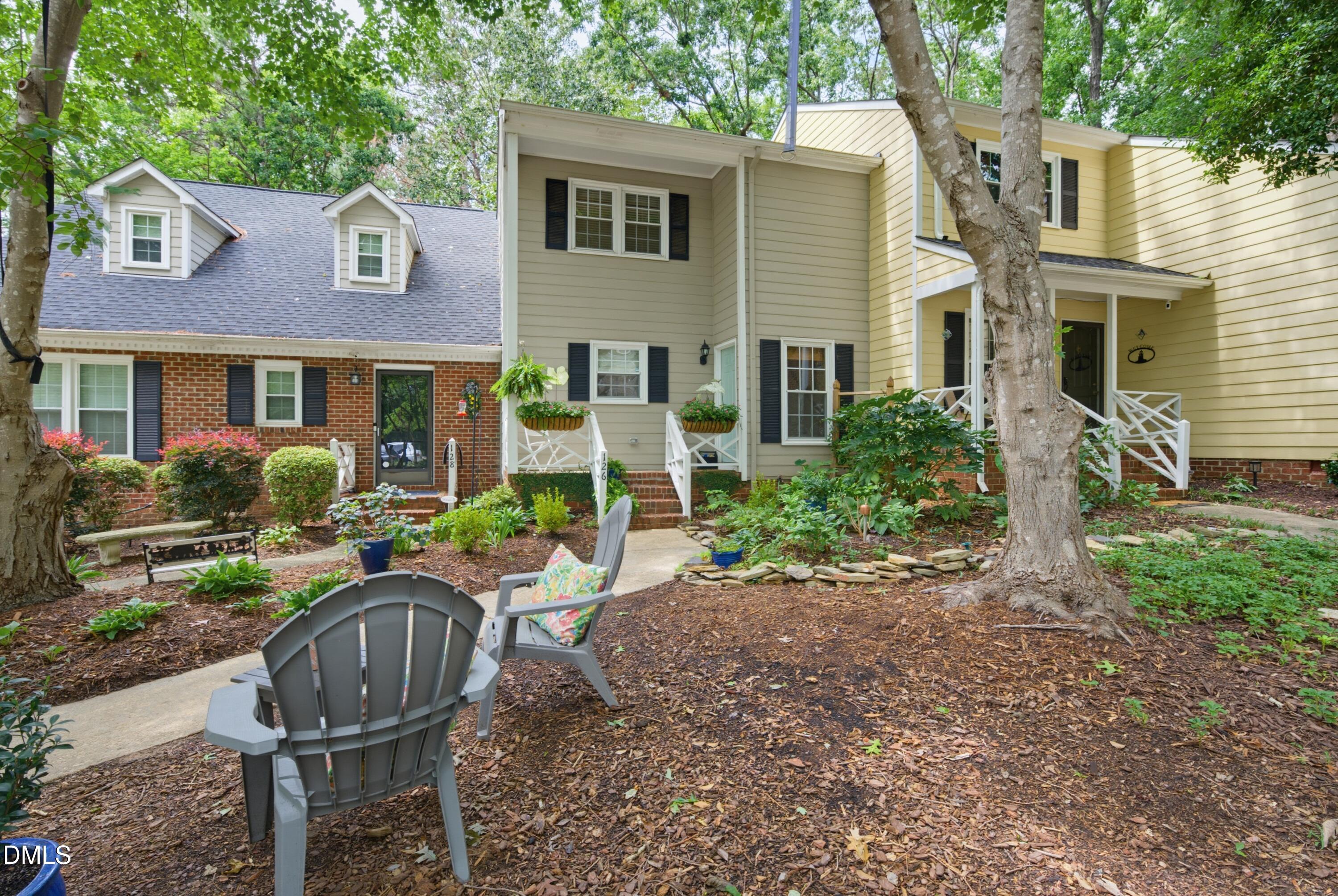 126 Wythe Circle Raleigh, NC 27615 - Photo 39 of 44 Exterior Front2