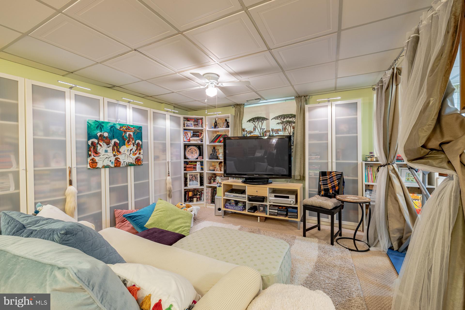 2001 Windham Lane Silver Spring, MD 20902 - Photo 36 of 48