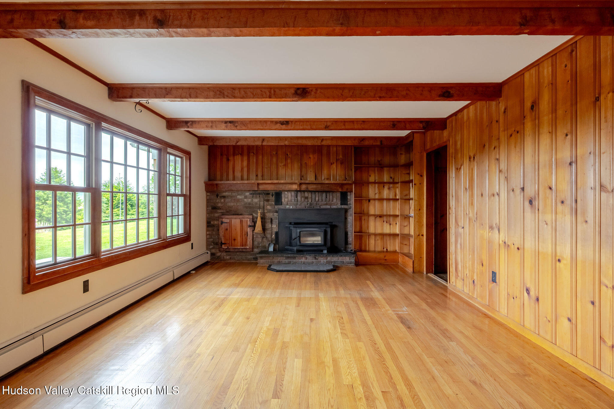 162 Valley View Road Copake Falls, NY 12517 - Photo 19 of 61 Living Room