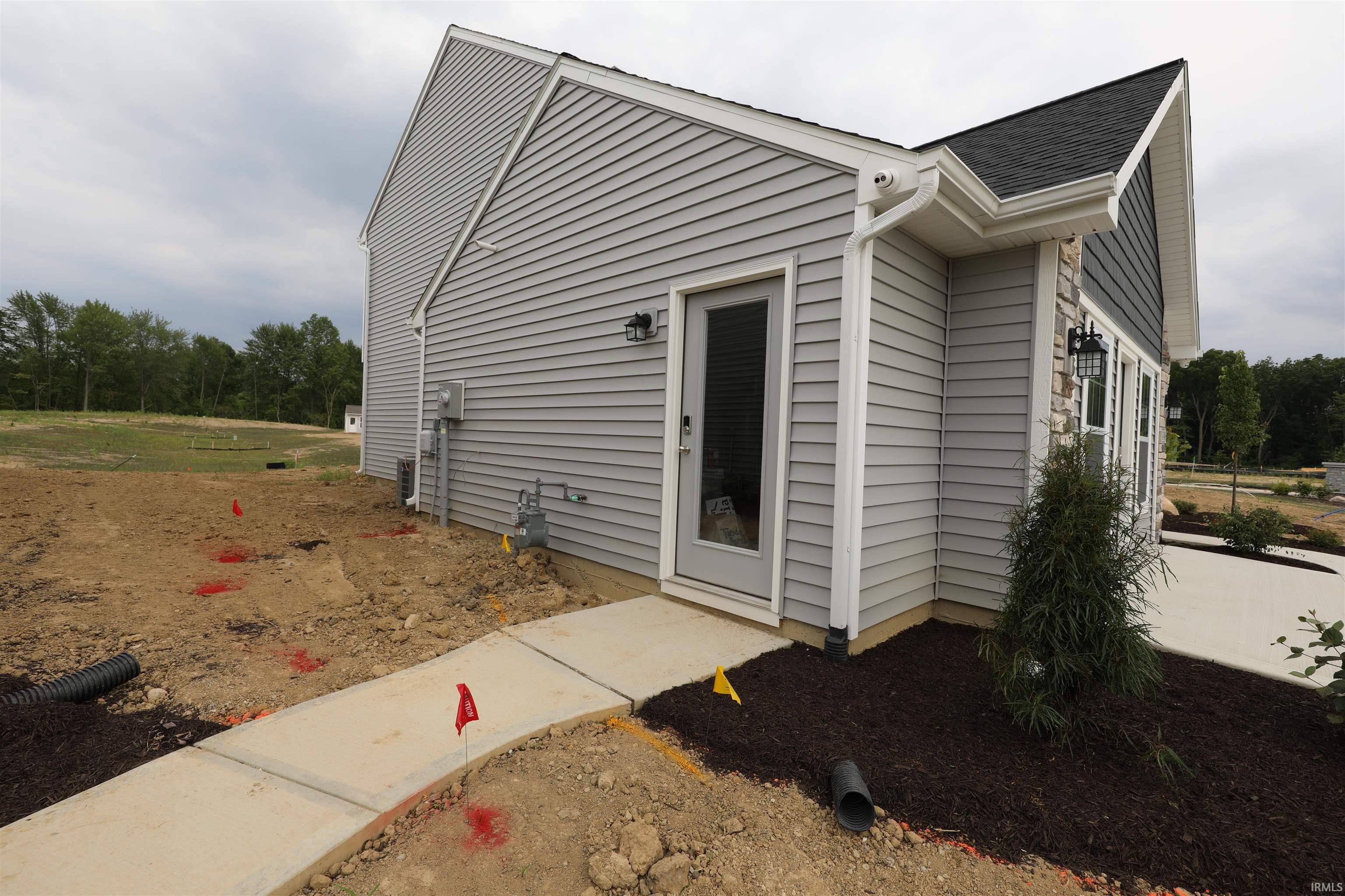 14540 Cerro Verde Run Fort Wayne, IN 46845 - Photo 3 of 25