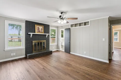 $545,500 | 801 Lemont Drive, Nashville, TN 37216