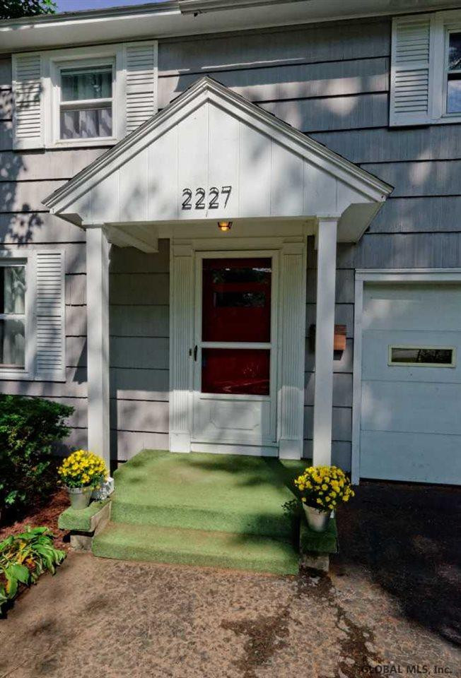 2227 Crescent Road Niskayuna, NY 12309 - Photo 2 of 22 Photo 2