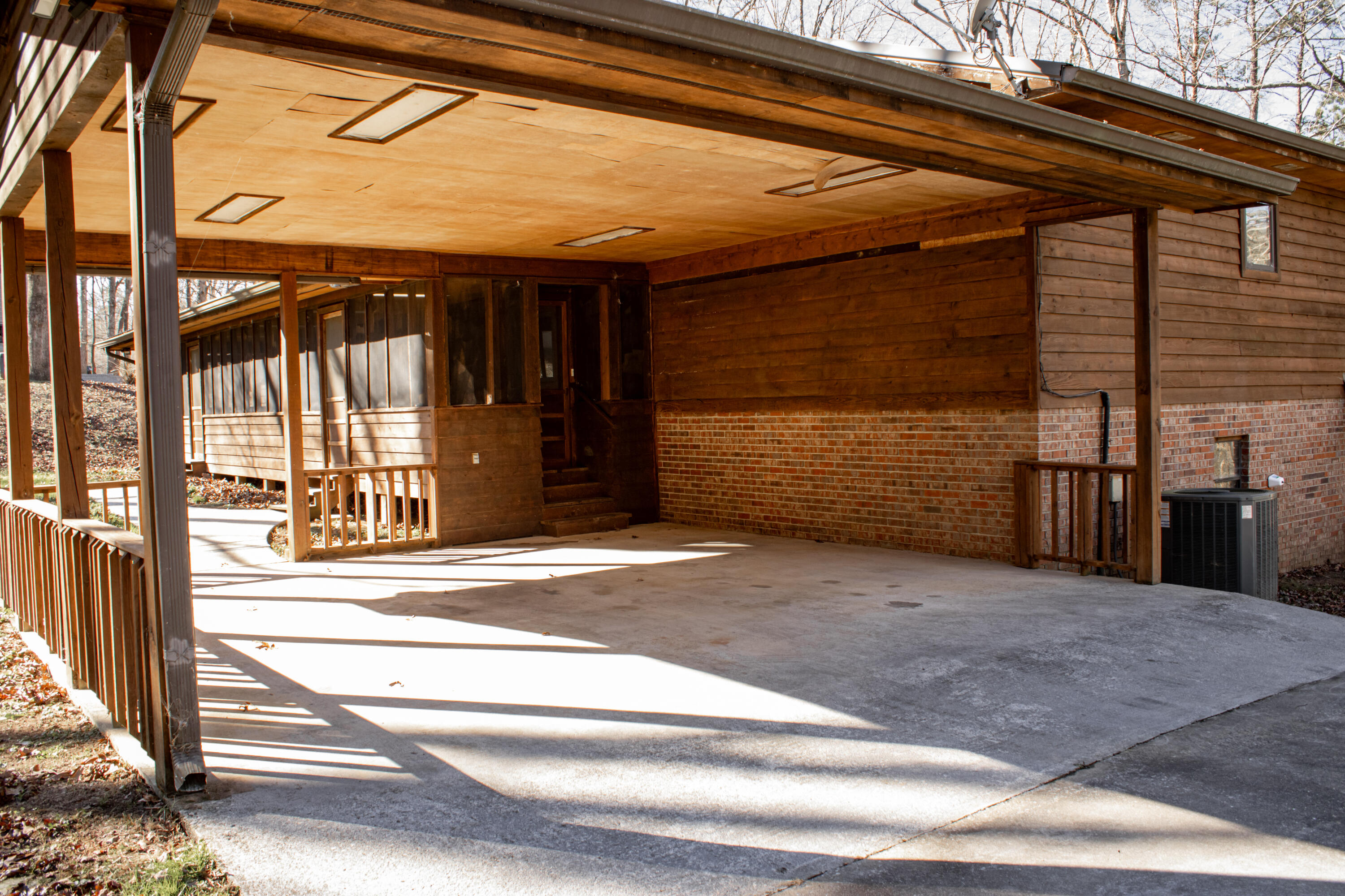 923 South Burnt Mill Road LaFayette, GA 30728 - Photo 35 of 41 Two car carport