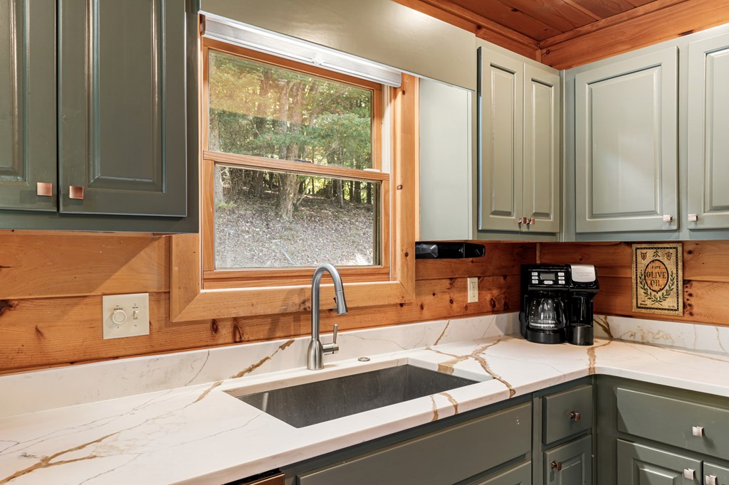 357 Skyline Drive Cherry Log, GA 30522 - Photo 16 of 55