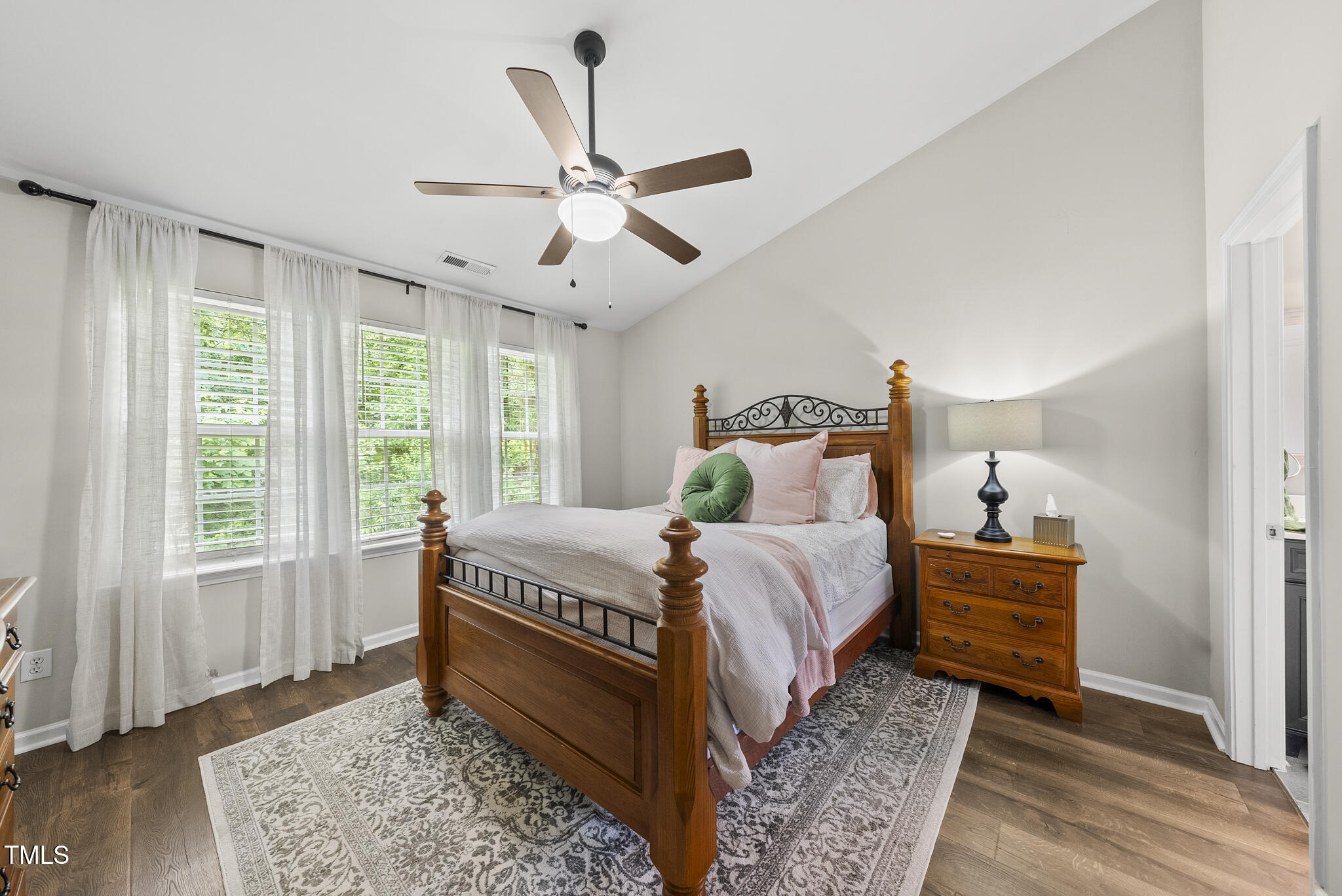 4413 Sugarbend Way Raleigh, NC 27606 - Photo 15 of 23 DSC01149