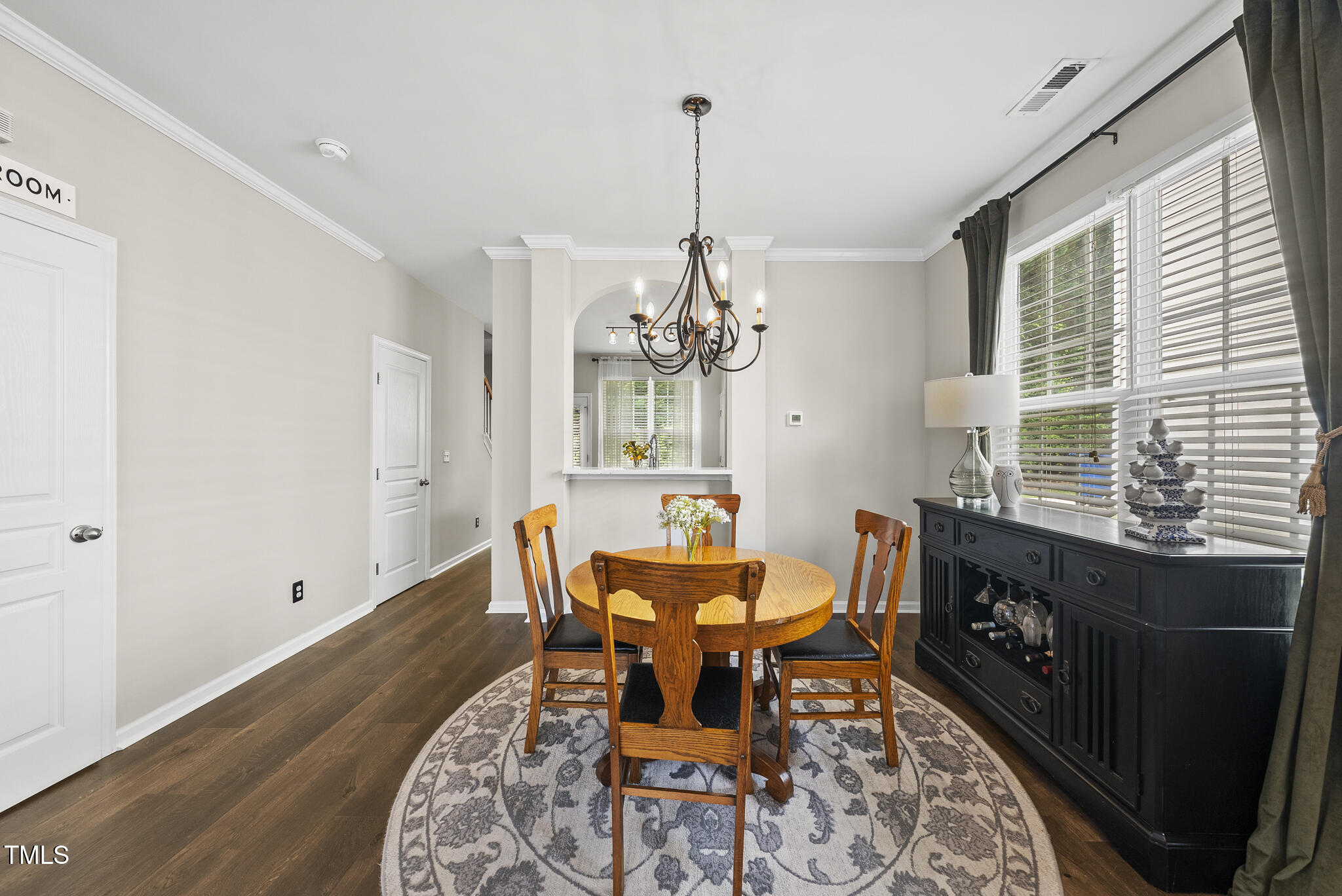 4413 Sugarbend Way Raleigh, NC 27606 - Photo 6 of 23 DSC01116