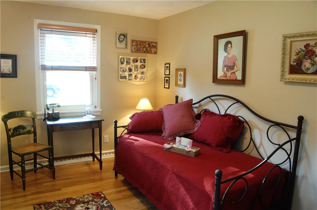 700 Robinhood Road Pittsburgh, PA 15215 - Photo 13 of 25 Gallery Image 13