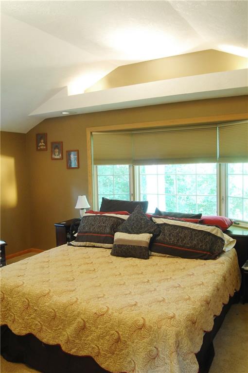 700 Robinhood Road Pittsburgh, PA 15215 - Photo 10 of 25 Gallery Image 10