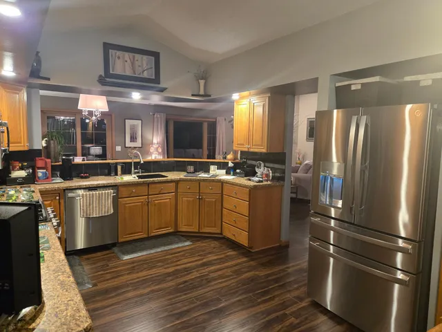 $348,000 | 2212 10th Avenue Southeast, Willmar, MN 56201