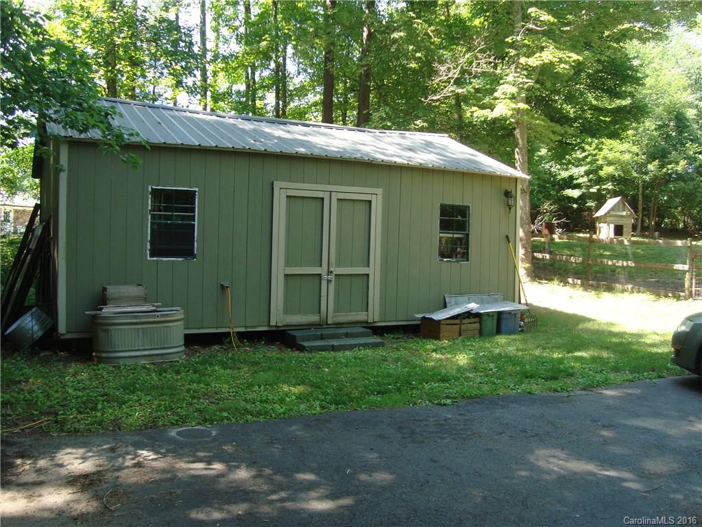 950 Ike Lynch Road Dallas, NC 28034 - Photo 23 of 24 Gallery Image 23