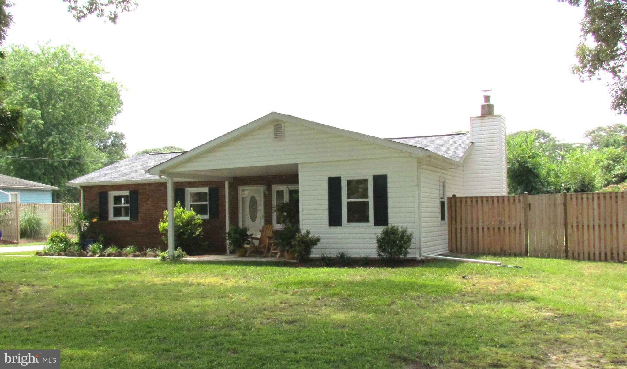 7864 Elizabeth Road Pasadena, MD 21122 - Photo 1 of 30 Exterior Front