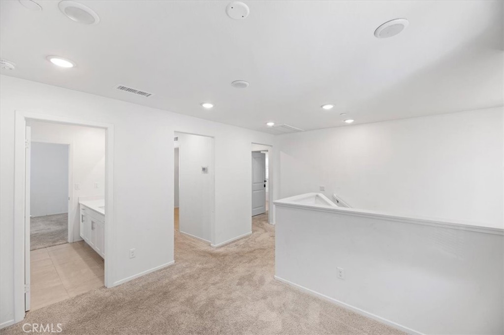 938 West Jasmine Way Rialto, CA 92376 - Photo 16 of 28