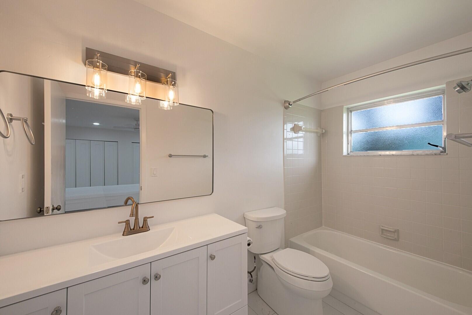 5220 Nesting Way, Unit D Delray Beach, FL 33484 - Photo 21 of 29 thumbnail_a105