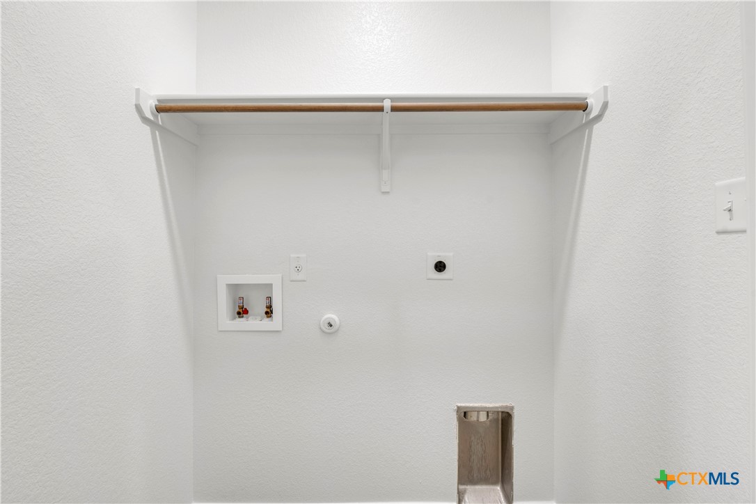 2906 Quail Rdg Lane Temple, TX 76501 - Photo 15 of 16 Please Note: These interior photos are not of the actual home but are of a completed one with a similar floor plan. Finishes, features, and layouts may vary.