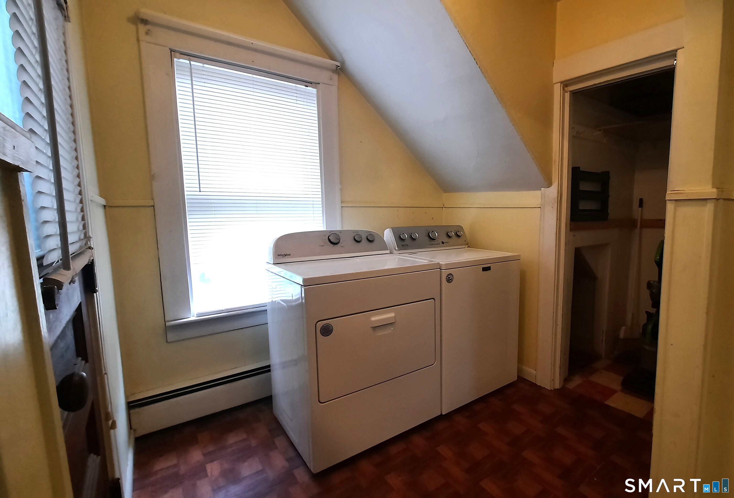 15 Milton Street Putnam, CT 06260 - Photo 9 of 20 1st floor laundry