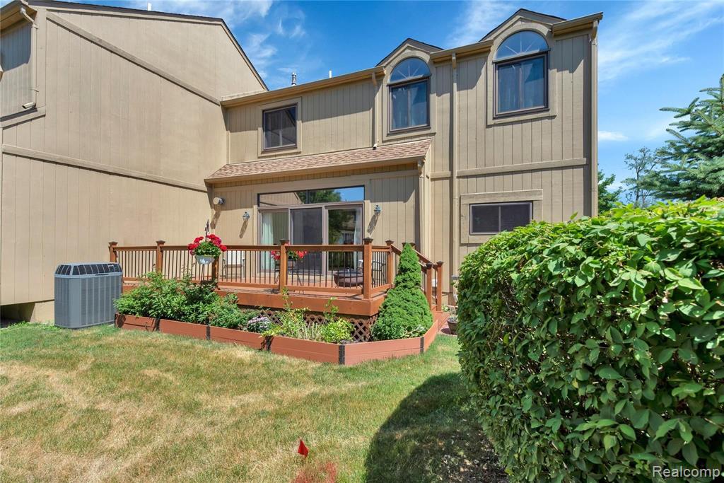 2153 Crystal Drive Rochester Hills, MI 48309 - Photo 31 of 31